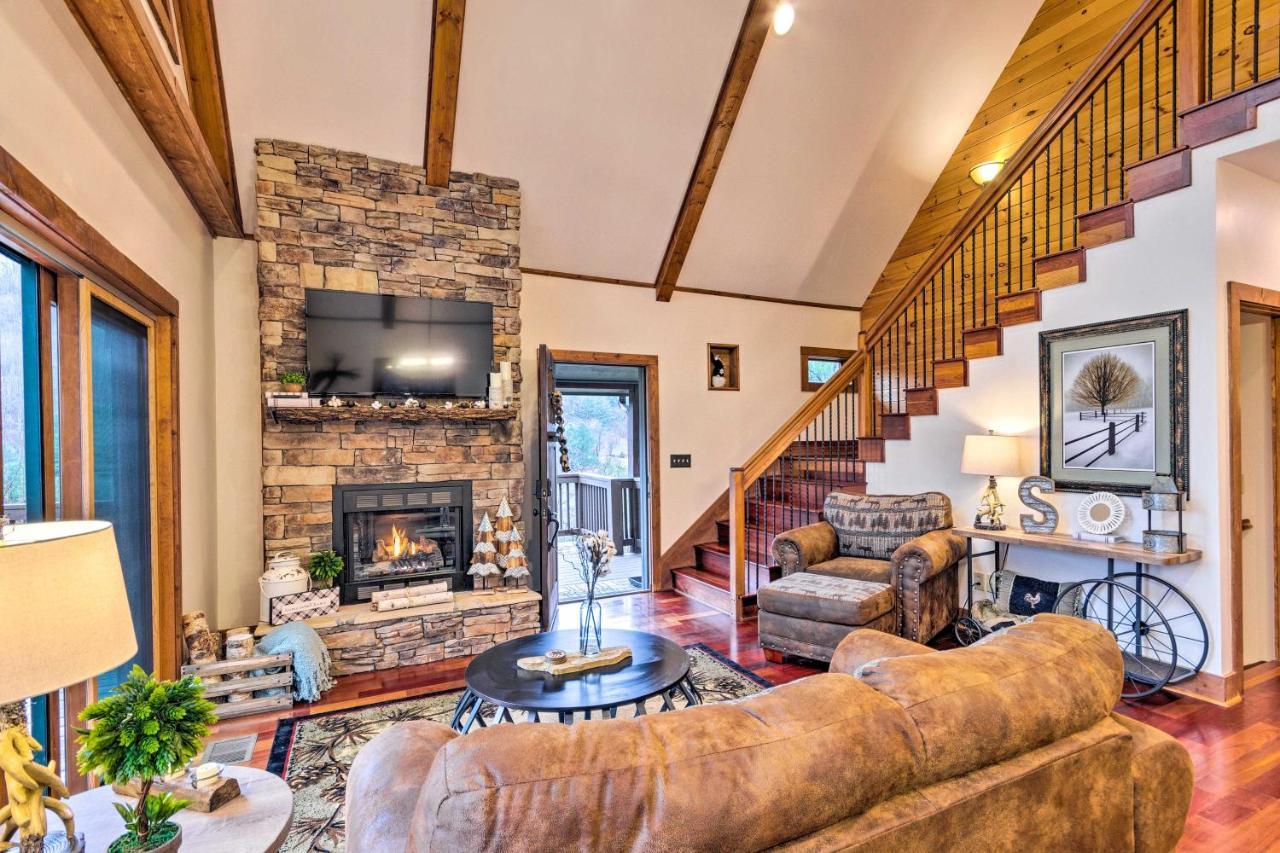 Mountain Cabin With Fire Pit, Walk To Golf And Fishing Vilas Eksteriør billede